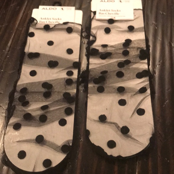 2 PAIR ALDO ANKLET SOCKS. NEW!! One size fits all. - Picture 3 of 3